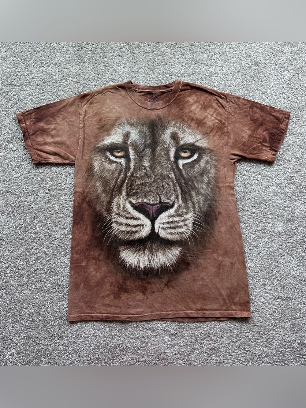 The Mountain Lion Face Graphic T-Shirt Brown Tie Dye Men's Large Jeremy Paul